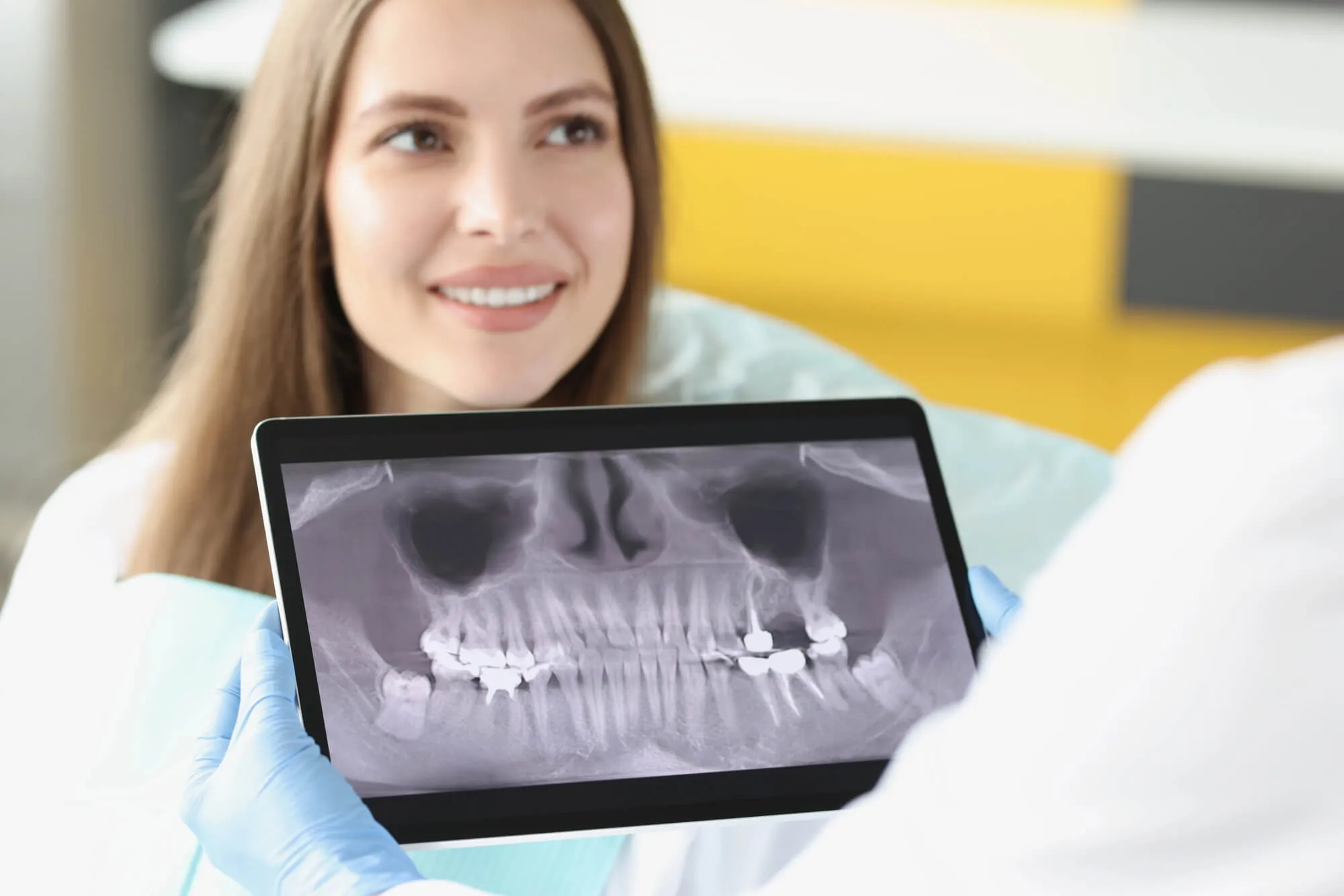 dentist-in-miramar-talking-to-patient